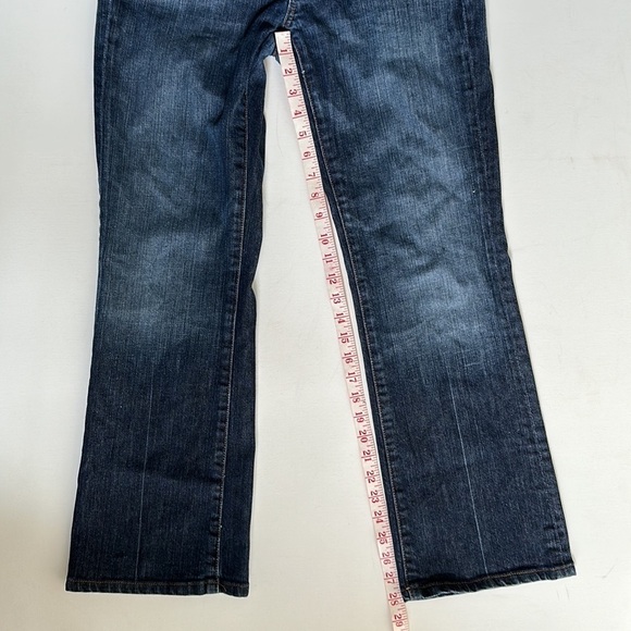 7 For All Mankind low rise bootcut jeans in women’s 30 waist - Picture 13 of 13